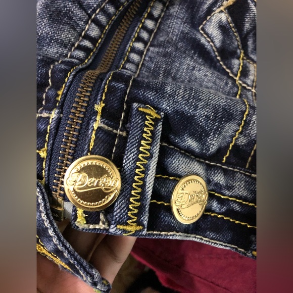 Dereon Jean Jacket - Picture 8 of 11